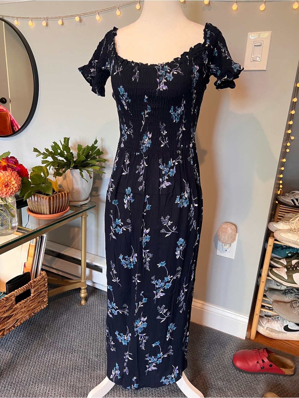 Women's Navy Floral Smocked Maxi Dress